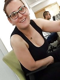 Mature girlfriend wants to tease you